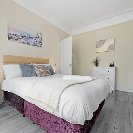 4 Bedroom House Near City Centre Sleeps 10 Manchester Exterior photo